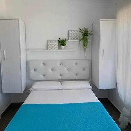 Апартаменти Estudio Playa Columela Коніль-де-ла-Фронтера