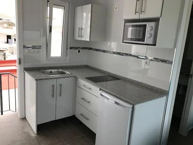 Estudio Playa Columela Apartment *